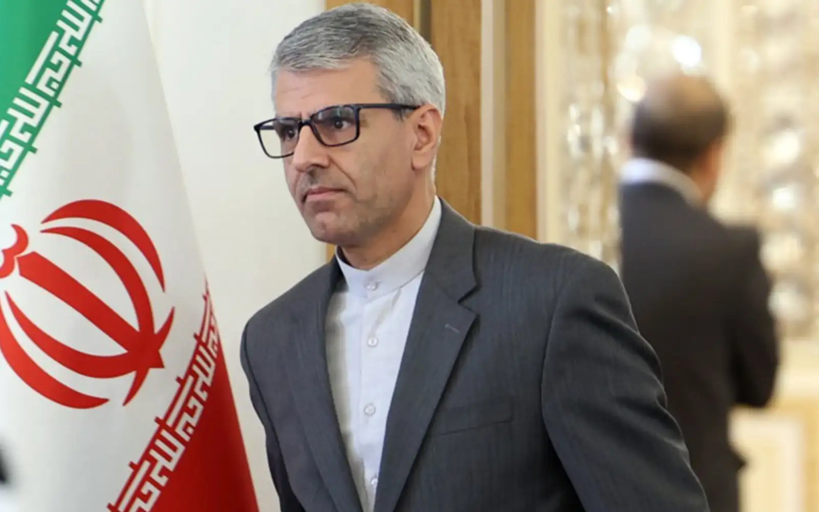 Pakistan hands US revised Iranian proposal for ending war