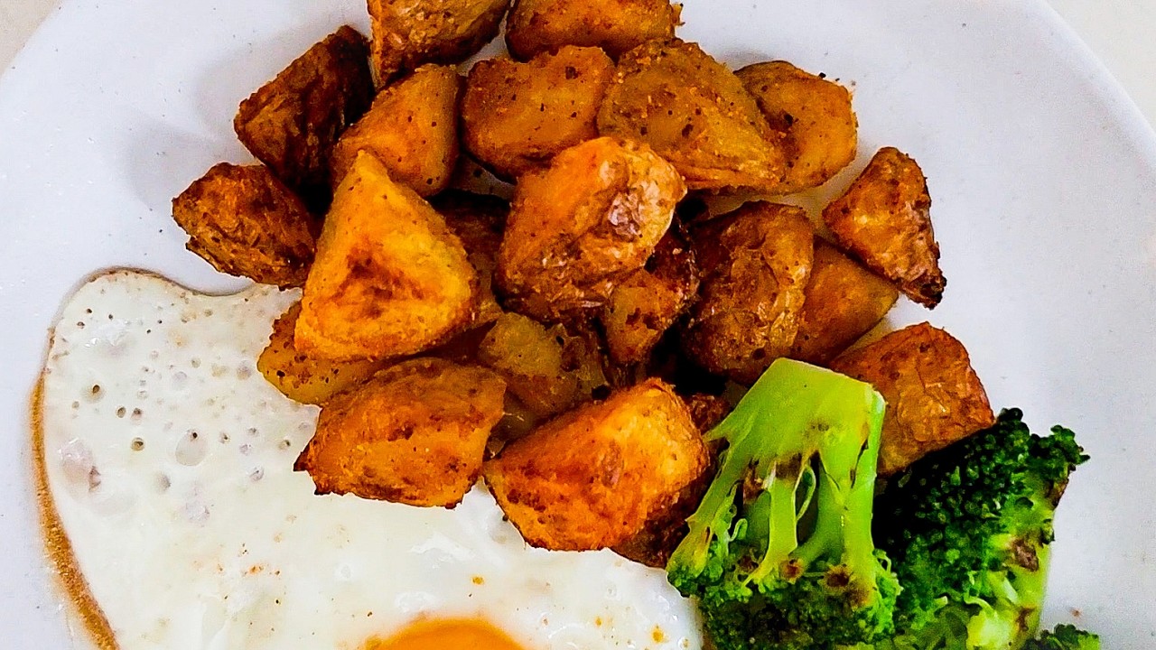 Crispy air fryer potato wedges & cubes | Easy prep & meal prep tips!