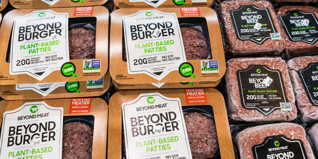Restaurants really don’t want to sell fake meat — and Beyond Meat is ...