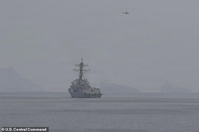 Trump blockades Strait of Hormuz as US Navy is deployed to powder keg ...