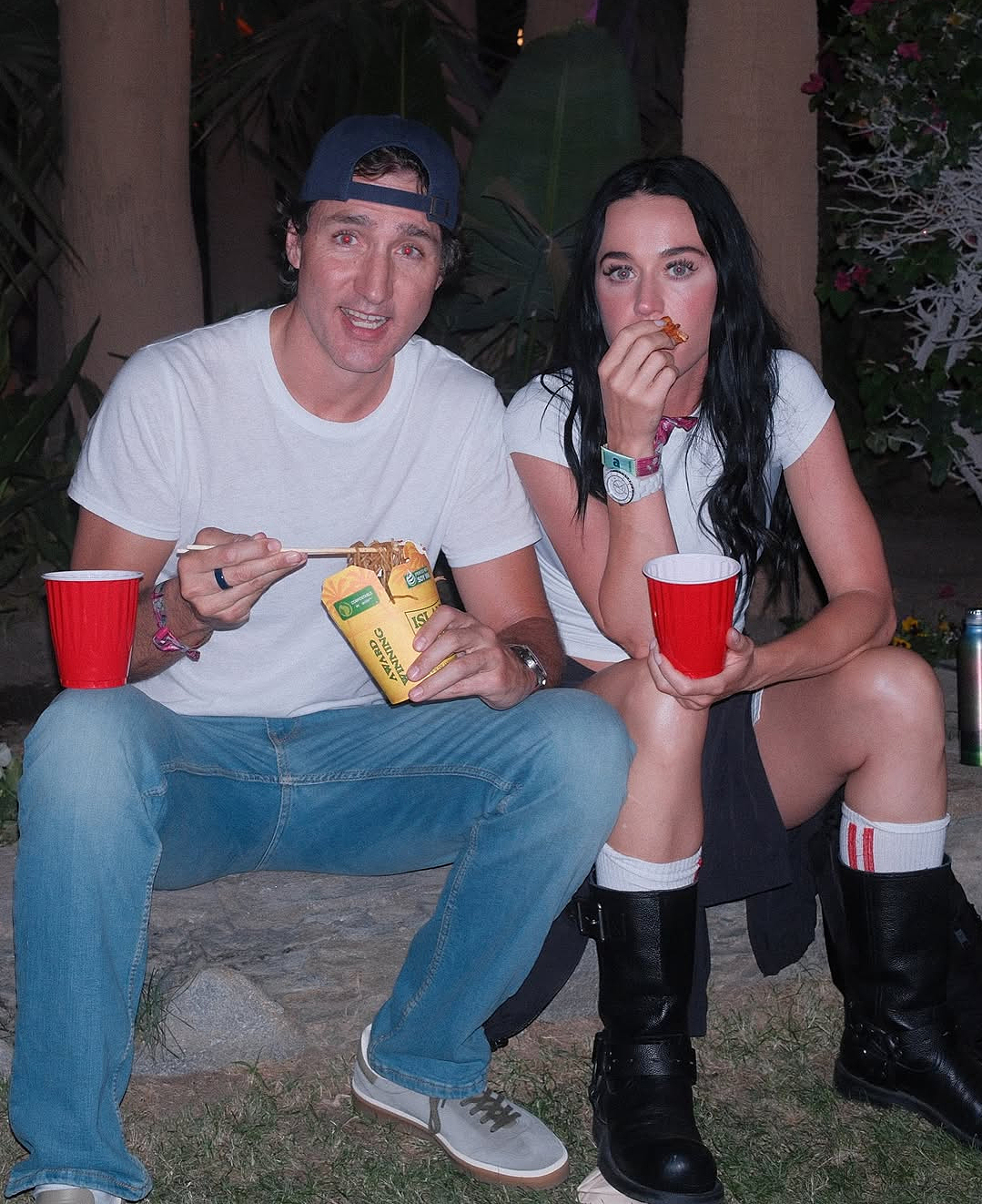 Katy Perry hẹn hò cựu Thủ tướng Canada tại lễ hội âm nhạc Coachella