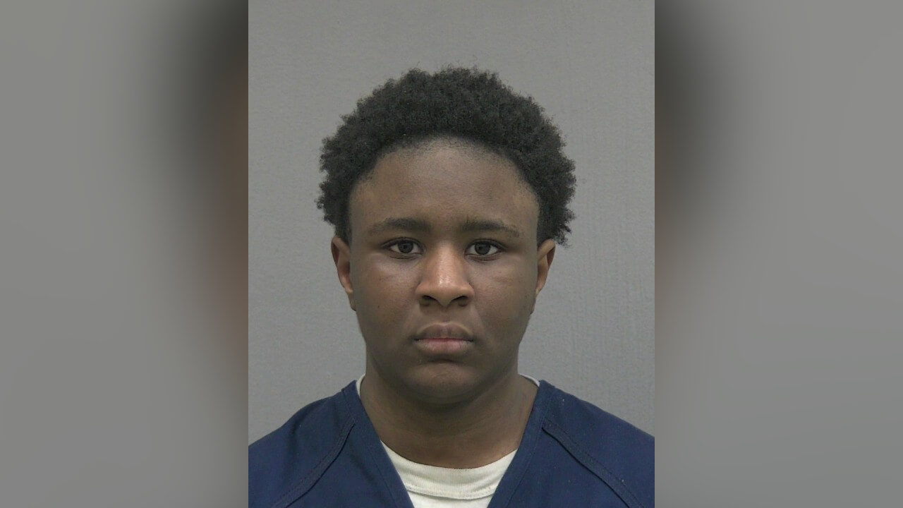 Murder trial canceled after teen accepts plea during jury selection