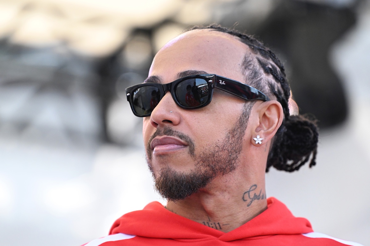 Vídeo F1: Hamilton vai a festival de música ao lado de Kim Kardashian