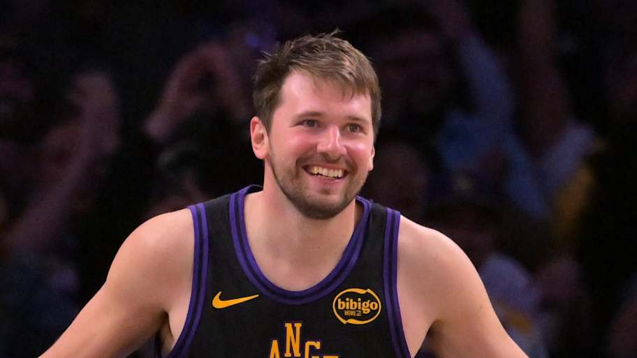 Lakers continue to win Luka Doncic trade as former star hits new low<br>