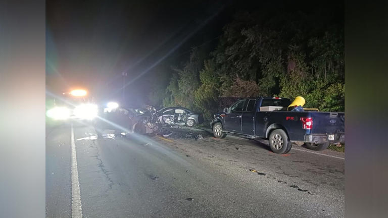 Teen killed in Seffner after head-on crash, third driver flees scene: FHP