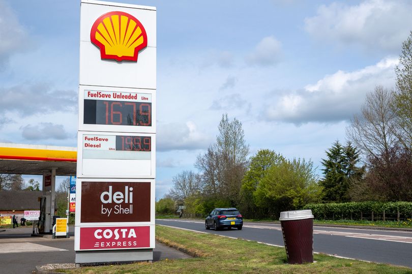 Oil prices soar as US announces blockade move on Strait of Hormuz