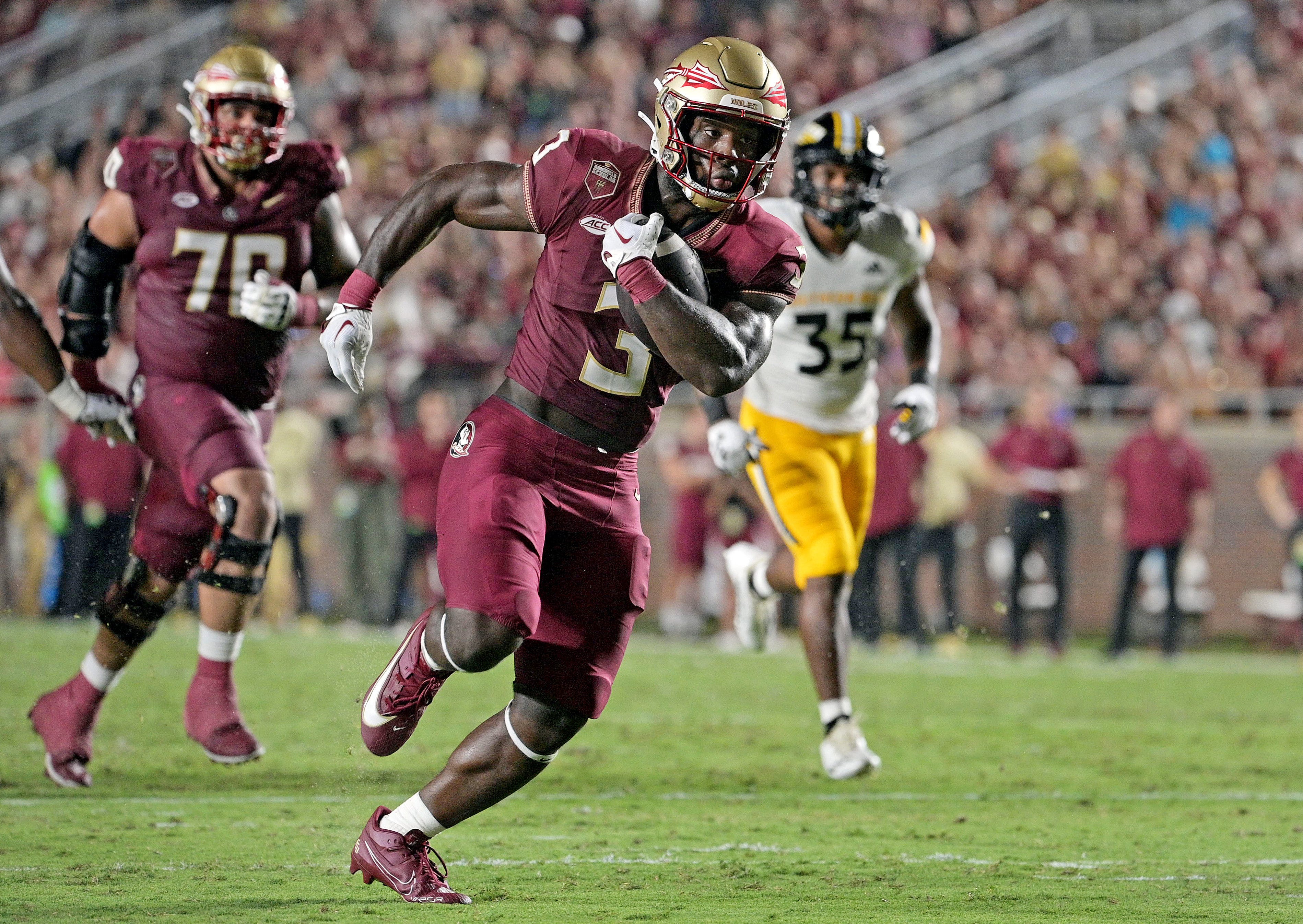 Florida State freshman RB turning heads at spring practice