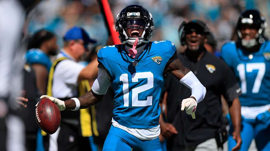 Full-time cornerback? Travis Hunter apparently sees his role with ...