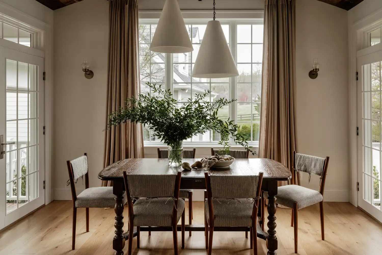 The Benjamin Moore neutral paint colors designers love, from warm white to moody blue