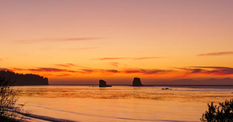 This one-of-a-kind Washington stay (you'll never forget it)