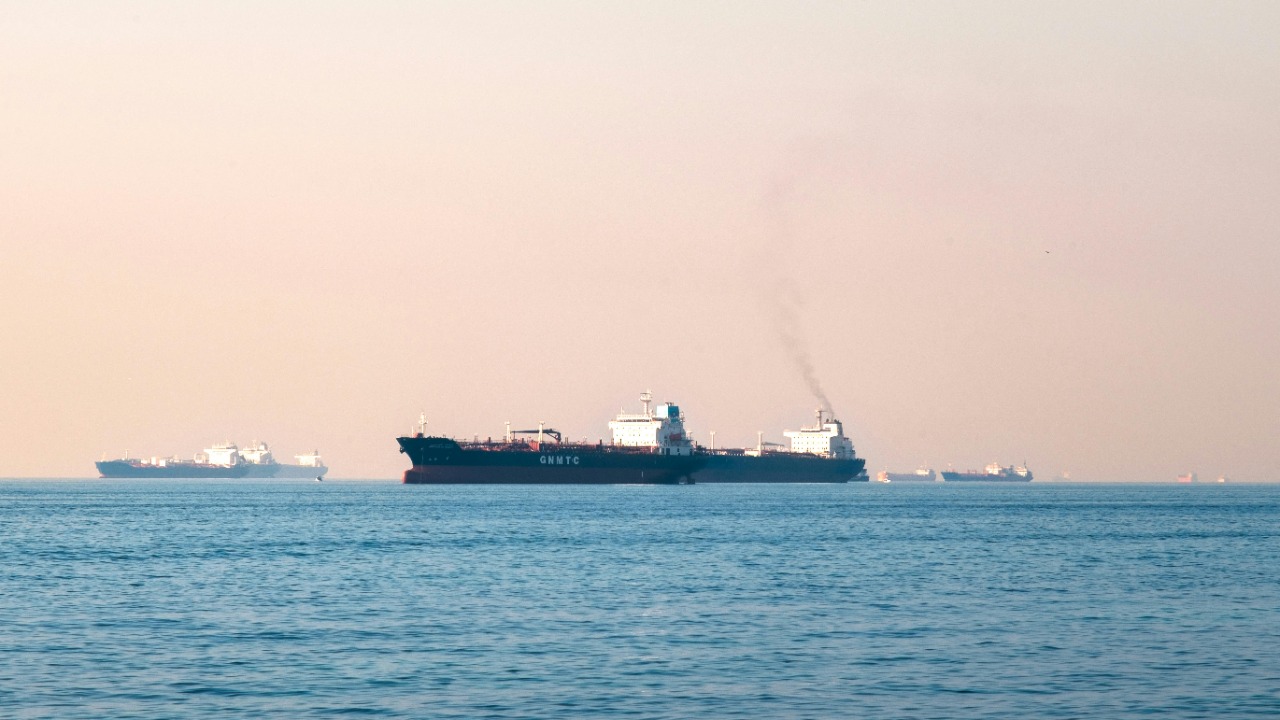 3 supertankers leave Gulf via Hormuz as US.-Iran talks start<br>