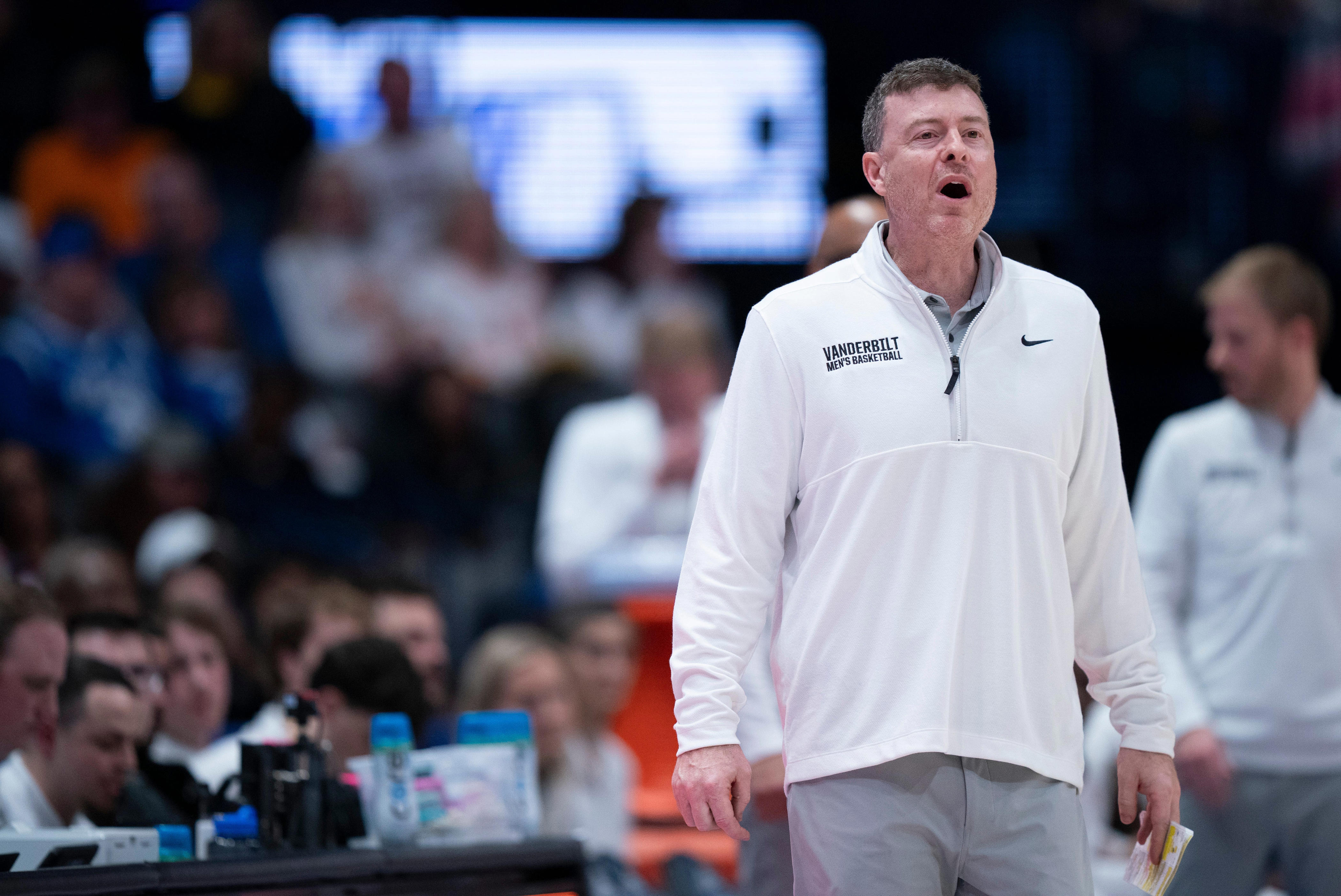 Vanderbilt basketball to hire former Texas coach Rodney Terry as ...