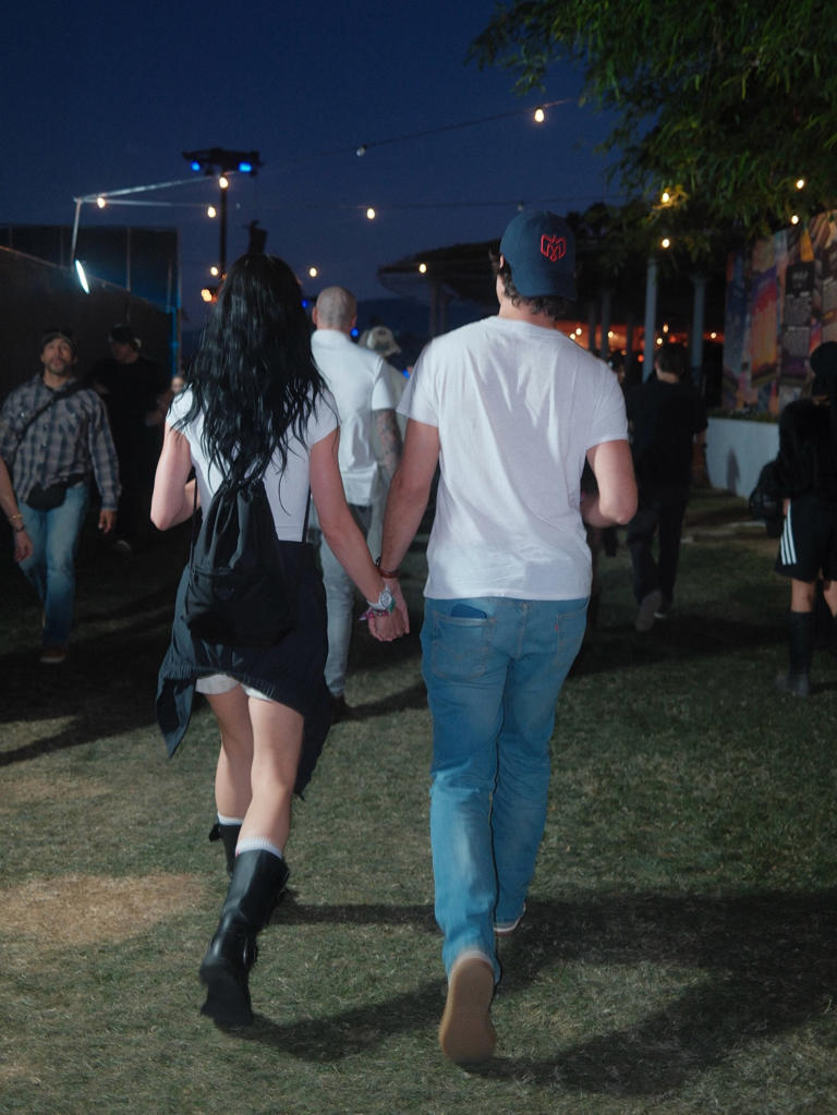 Katy Perry and Justin Trudeau cuddle up during Coachella date night