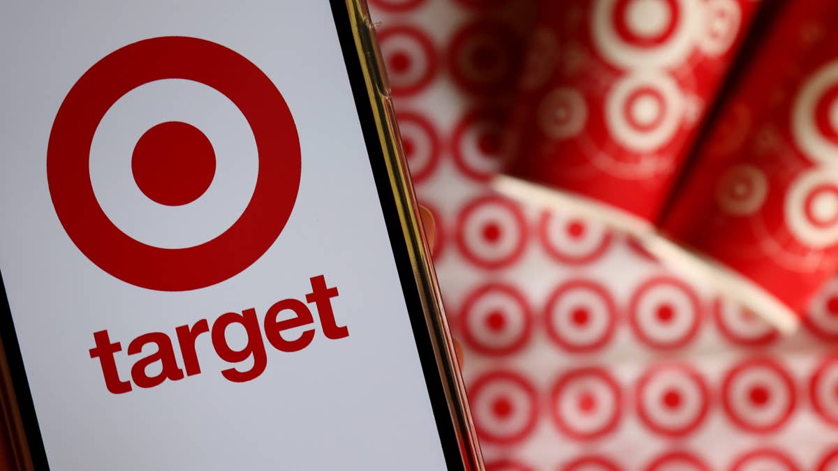 Transform your home with Target's $33 oil painting cat scratcher — 30% ...