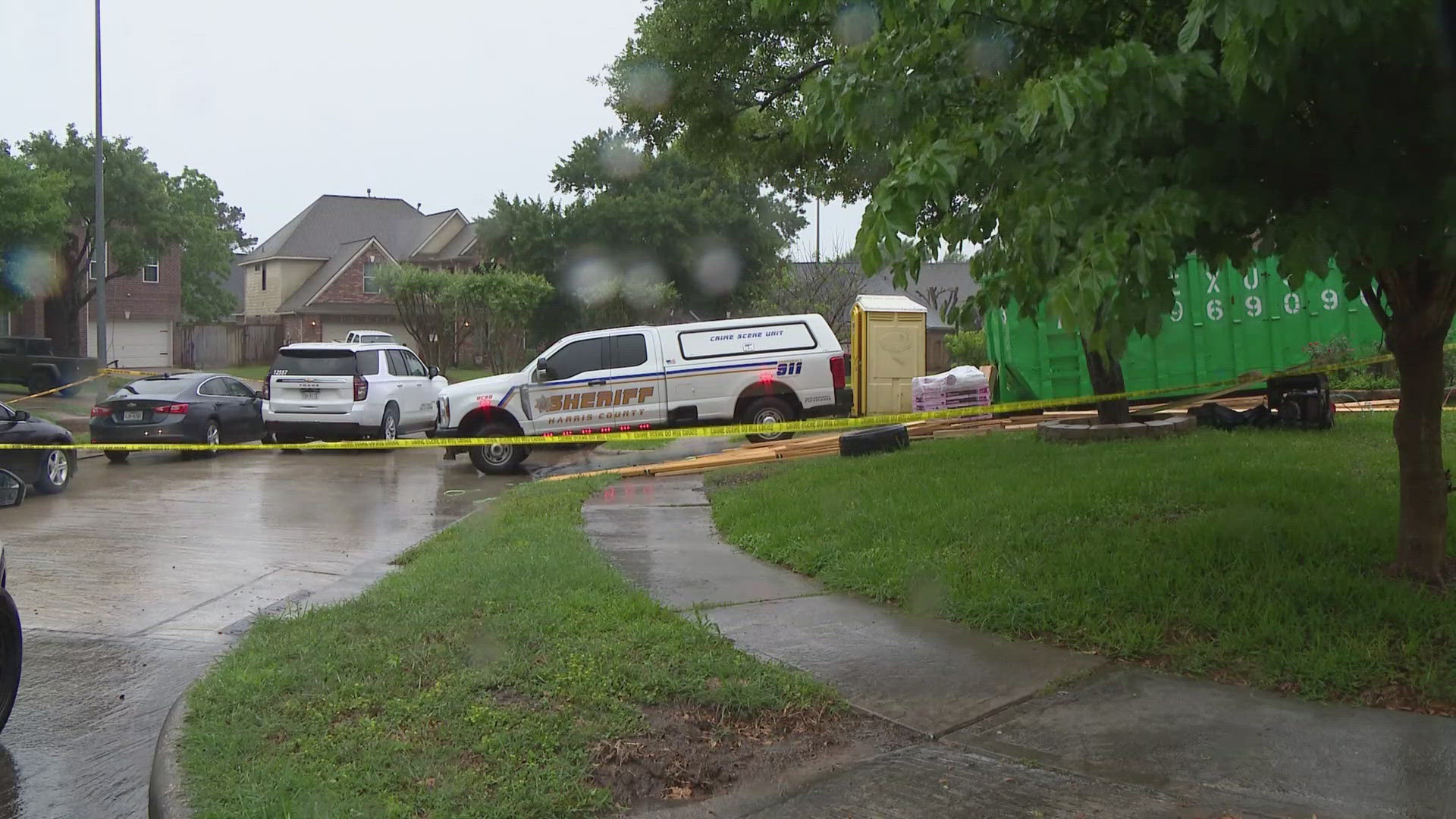 Man working on home renovation found dead in Spring, sheriff says