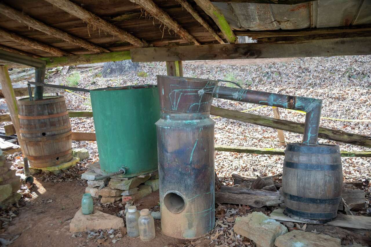 In Texas case, federal appellate judge ends 157-year-old ban on home distilling<br><br>