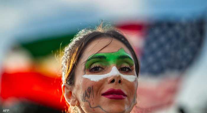 تحولت قضية أبناء المسؤولين في الخارج إلى ملف سياسي داخلي