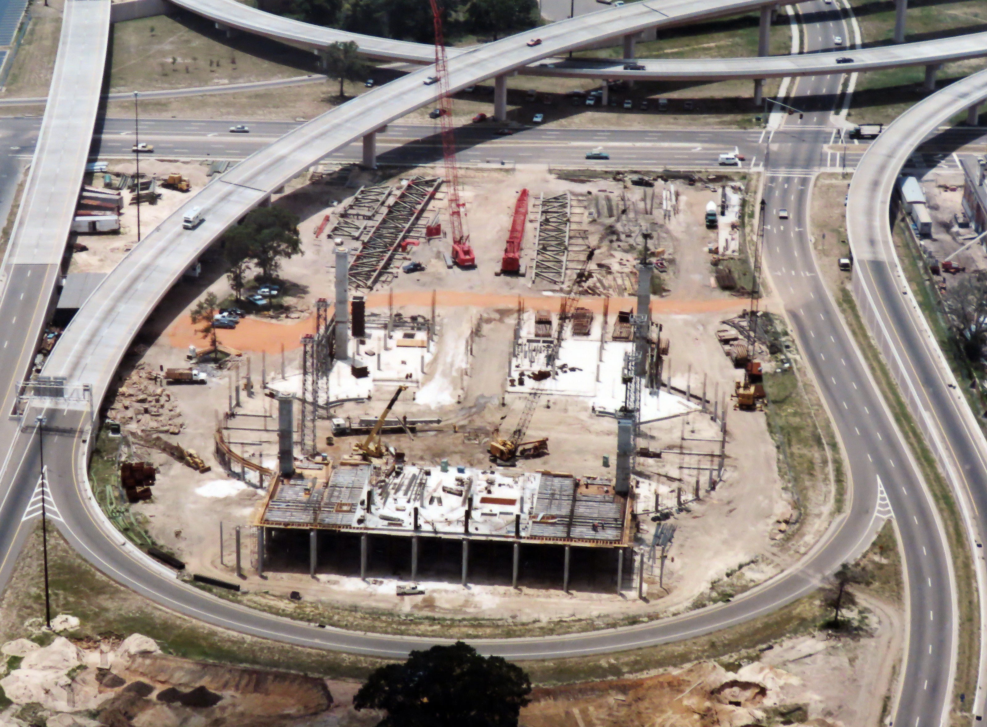 It took city and county partnership to build Bay Center. Can they do it ...