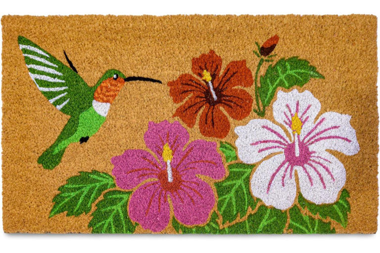 15 spring-inspired doormats that will (literally) stop guests in their ...