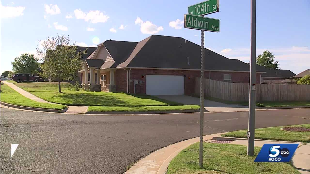 Woman dies after being struck by vehicle in northwest Oklahoma City