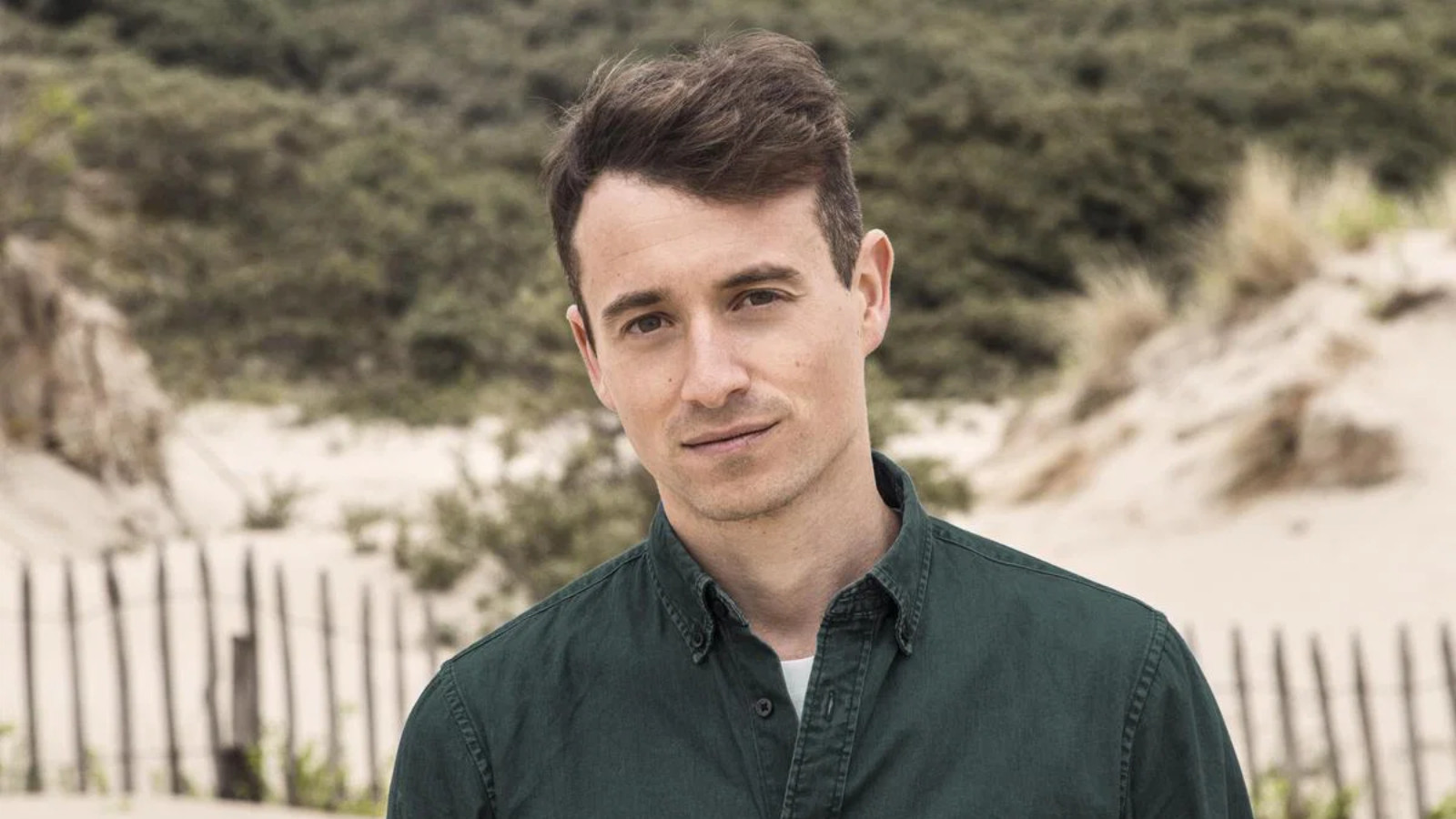 « Ça me rend dingue ! » : Hugo Clément pointe du doigt ce qui l’agace à ...