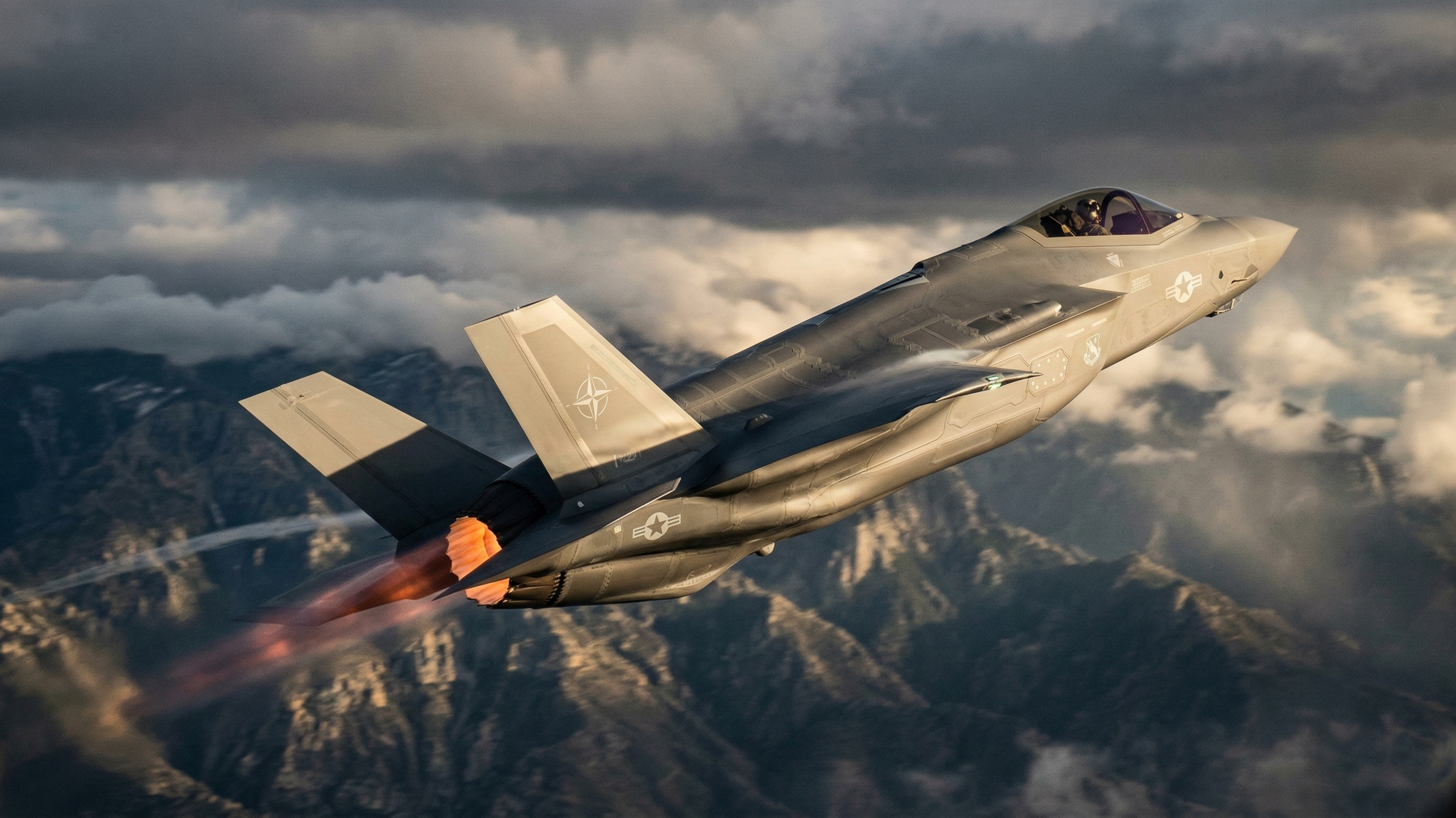 How the F-35 strikes without ever showing up on radar
