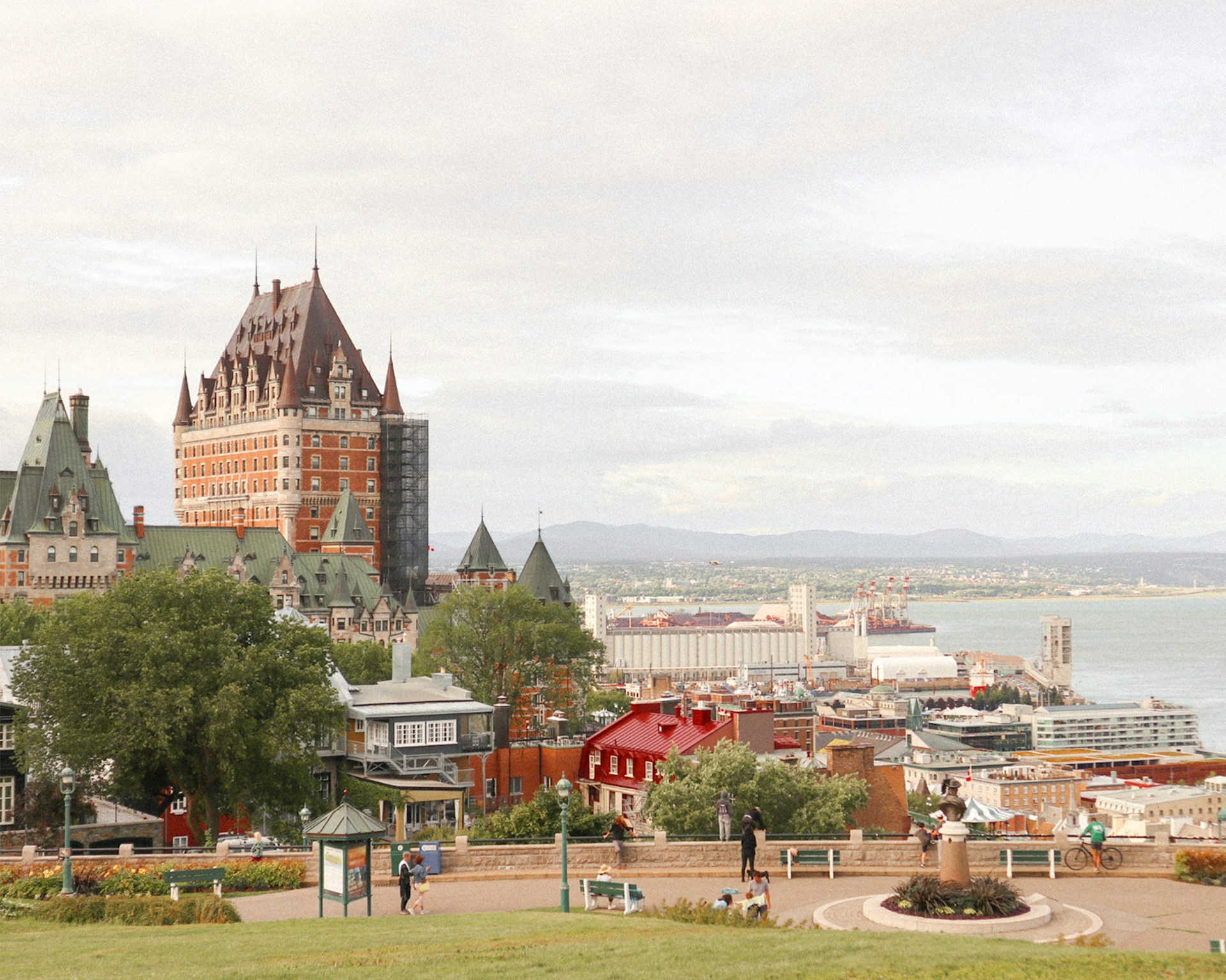Quebec gets $14 billion a year from the rest of Canada. Here’s where it ...