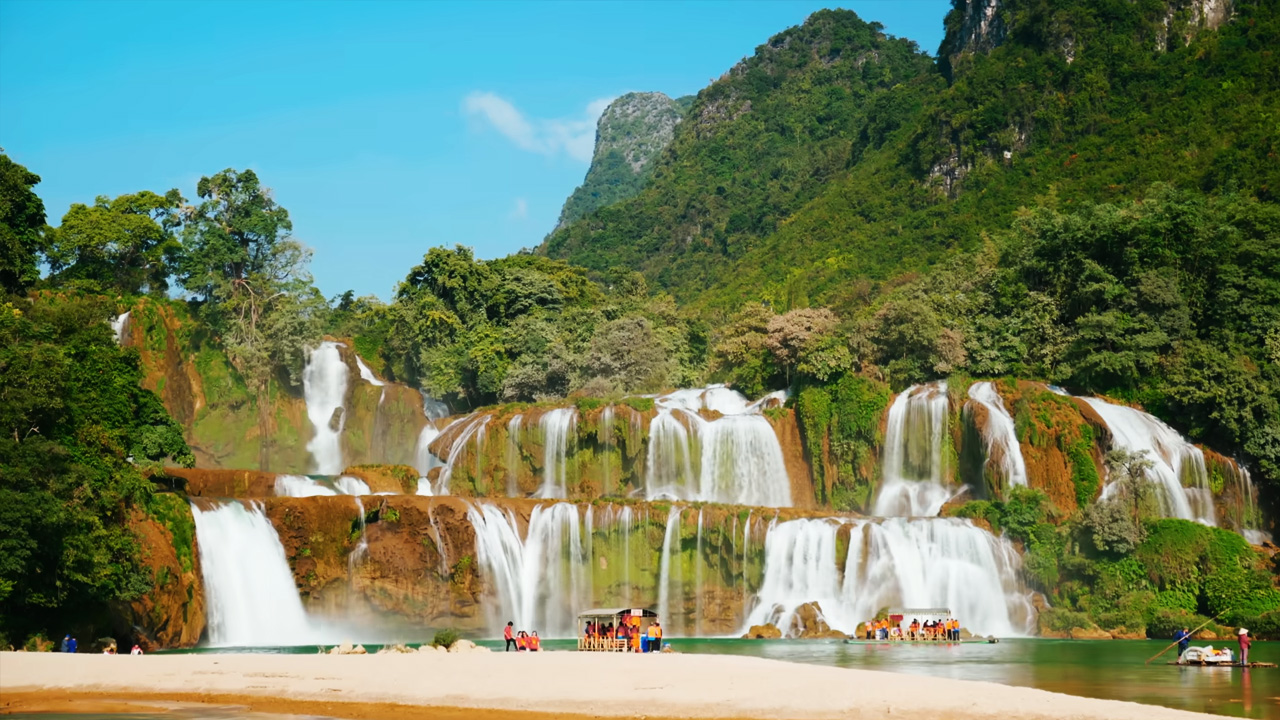 Stunning places to visit for nature and adventure<br><br>