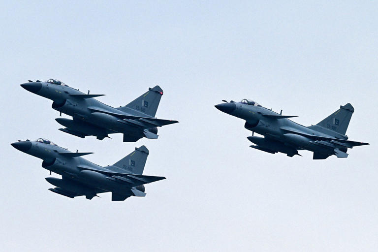 What Pakistani jets in Saudi Arabia mean for Gulf security in Iran war