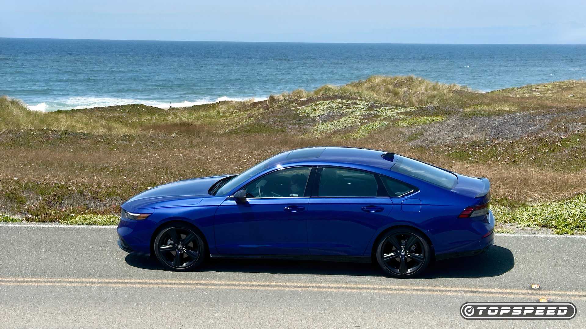 Honda Accord Hybrid Exterior Left Profile
