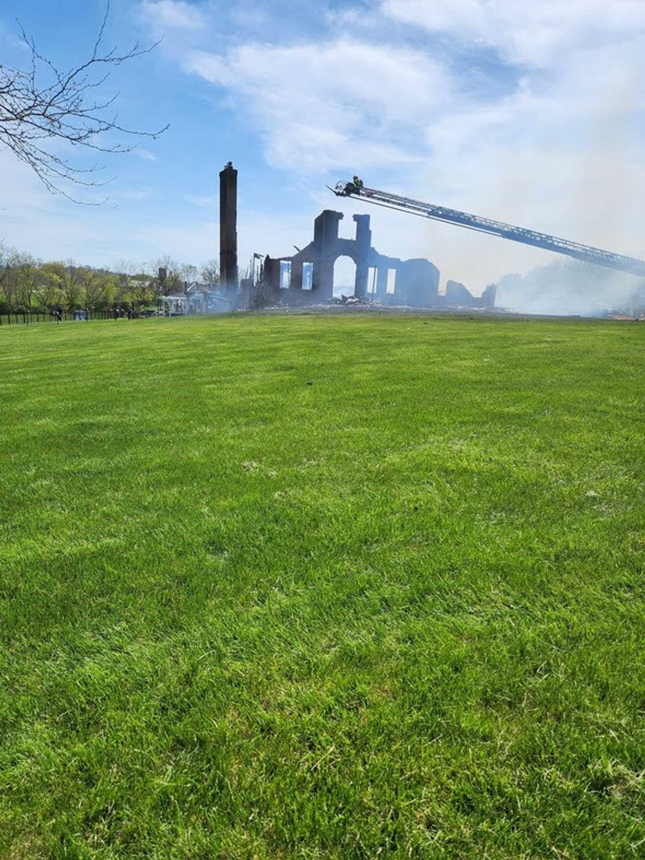 $1.5M fire destroys Maryland home as 100+ firefighters battle ...