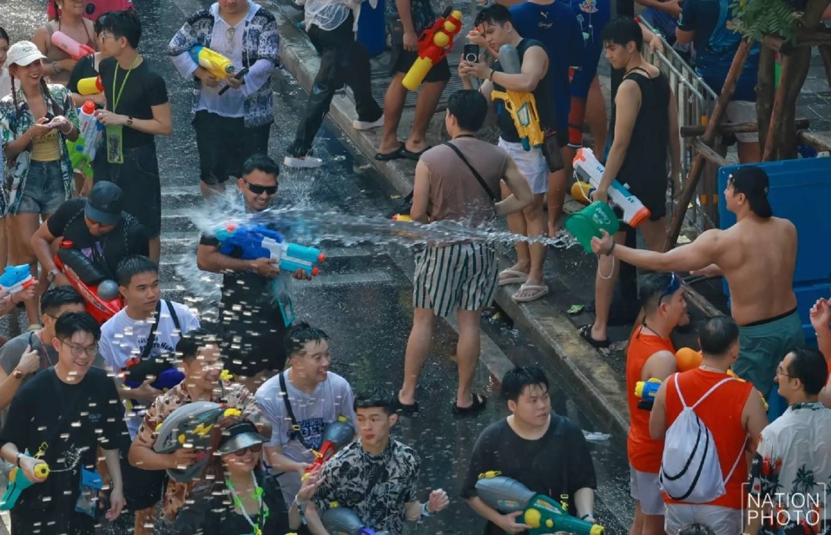 95 người tử vong vì tai nạn trong 3 ngày đầu lễ hội té nước Songkran