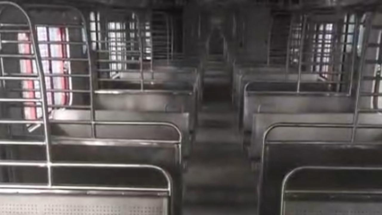 IN PHOTOS Mumbais first nonAC automatic doorclosing local train arrives ...