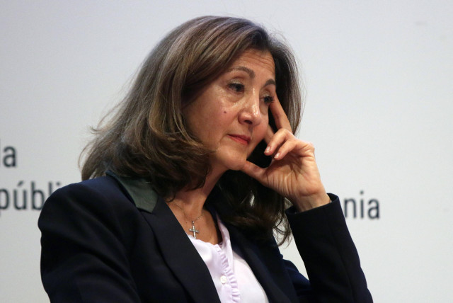 Alianzas vuelven a ponerse sobre la mesa: piden a Sergio Fajardo y Claudia López unirse a Paloma Valencia