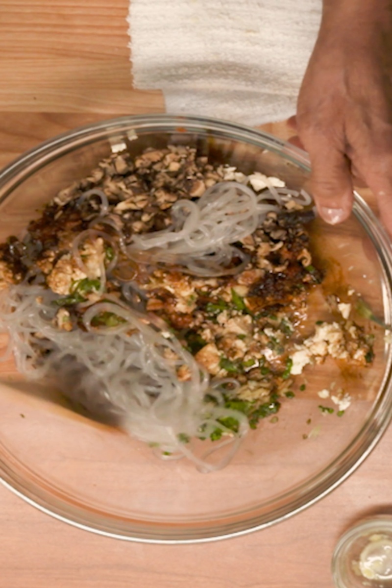 Receta de relleno de mandu con kimchi de tofu y fideos