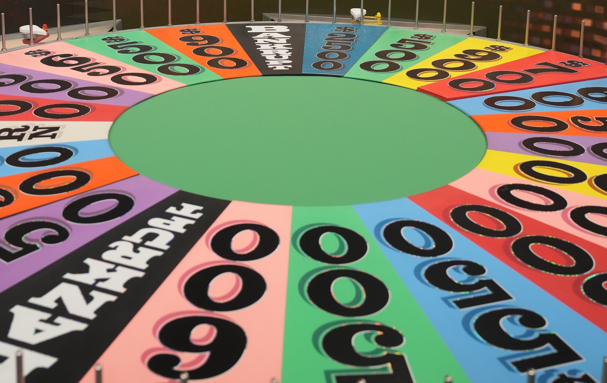 'Wheel of Fortune' slammed over 'bogus' bonus round puzzle