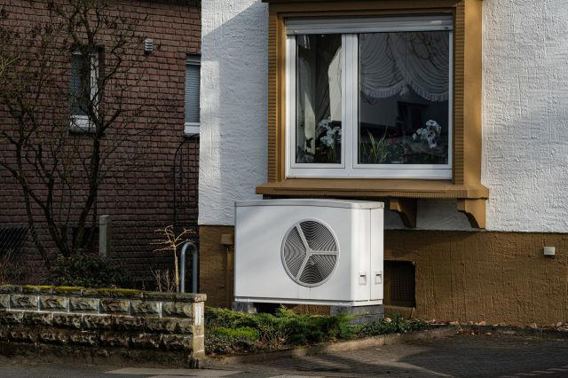 $99 energy bill 3 months after installing heat pump stuns customer
