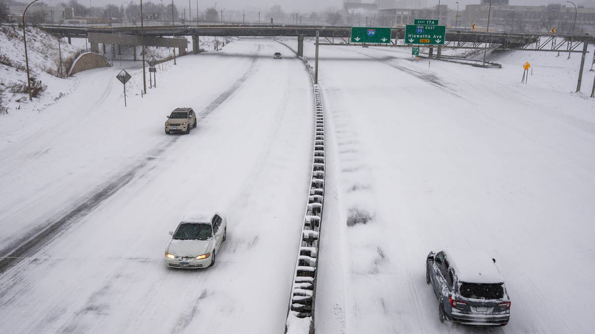Winter storm warning announced as 18 inches of snow, 55 mph winds emerge<br><br>