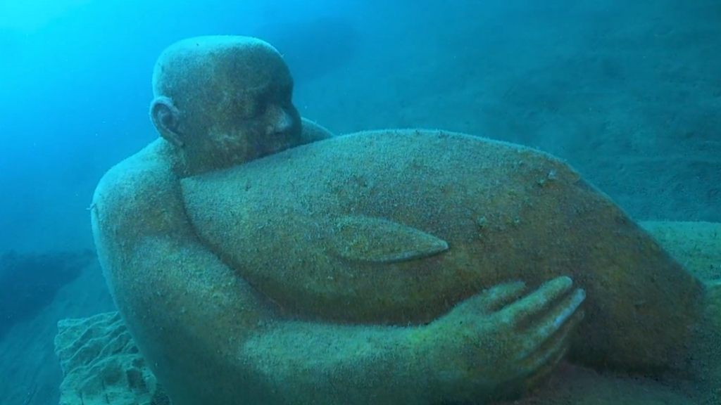 Giant marble statues guard Italy’s seas from illegal fishing