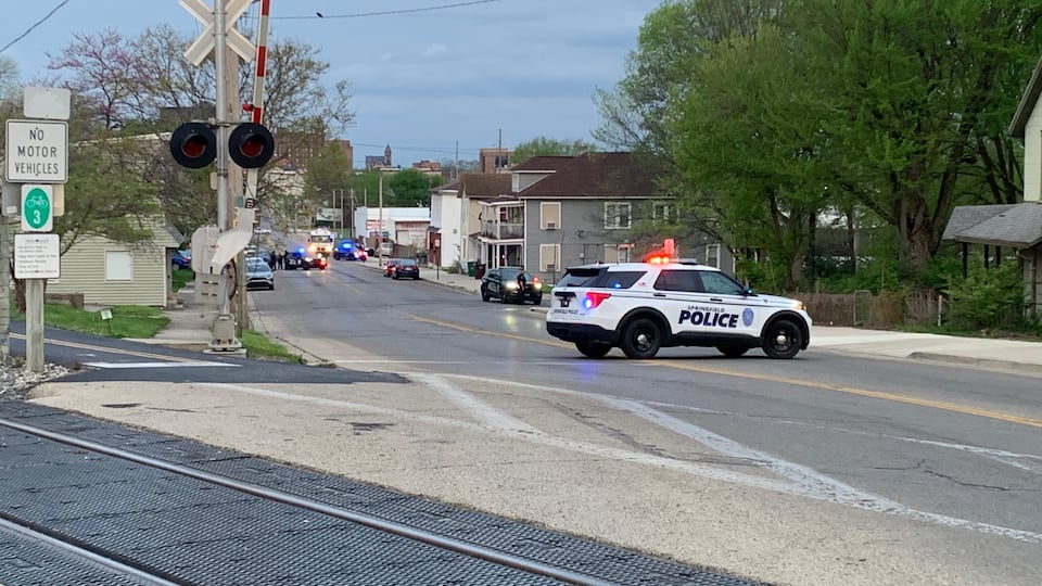 SWAT swarms Springfield neighborhood after reports of shots fired