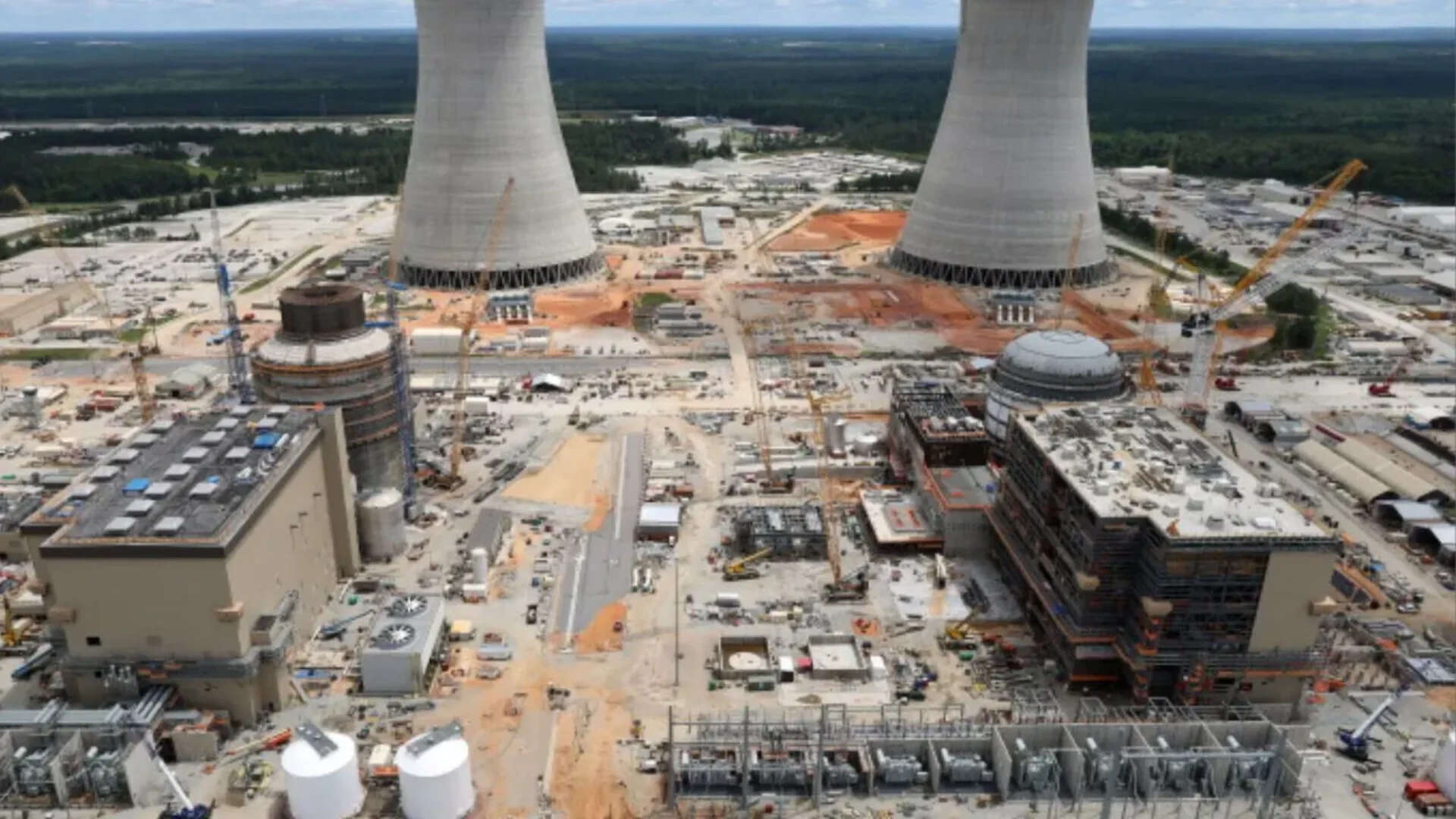 UK clears Wylfa nuclear project: 8,000 jobs, first SMR reactors to ...