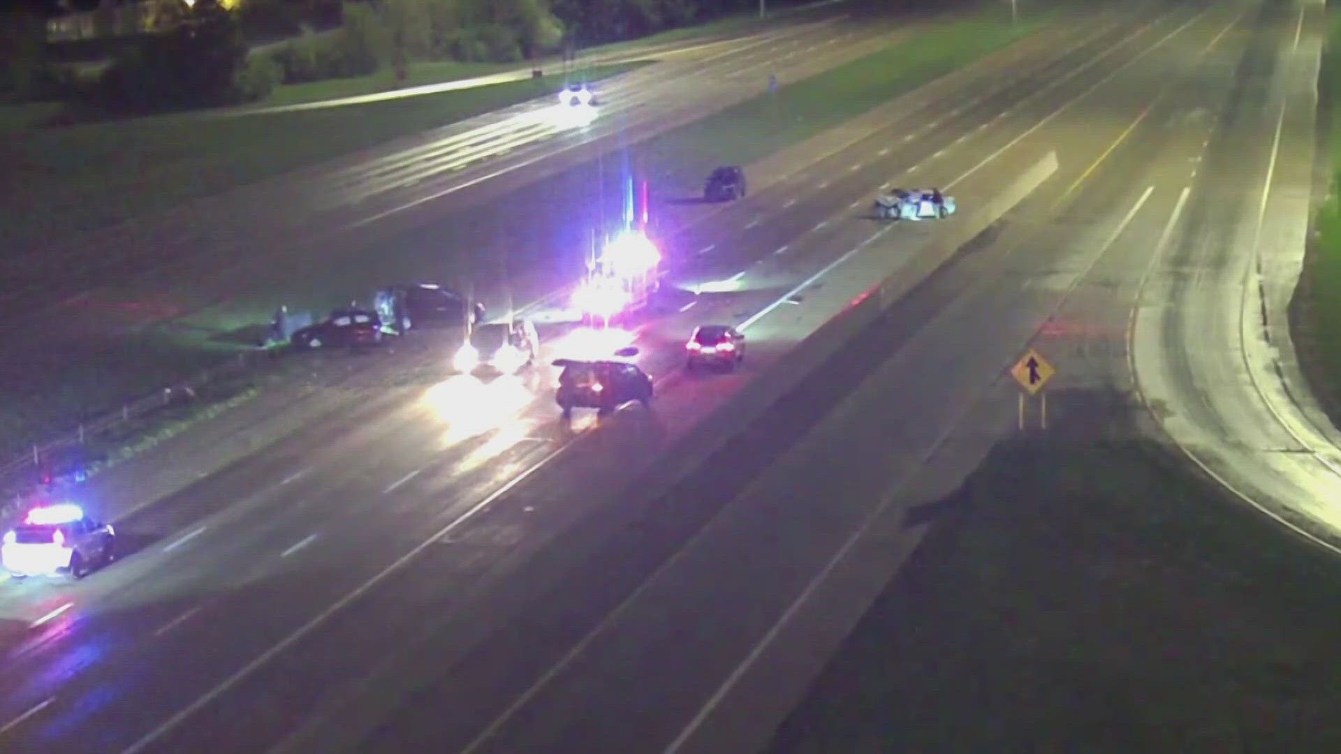 45-year-old woman killed in west side crash on I-270