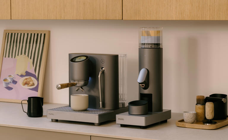 Diese Espressomaschine soll euch fast die ganze Arbeit abnehmen – so ...
