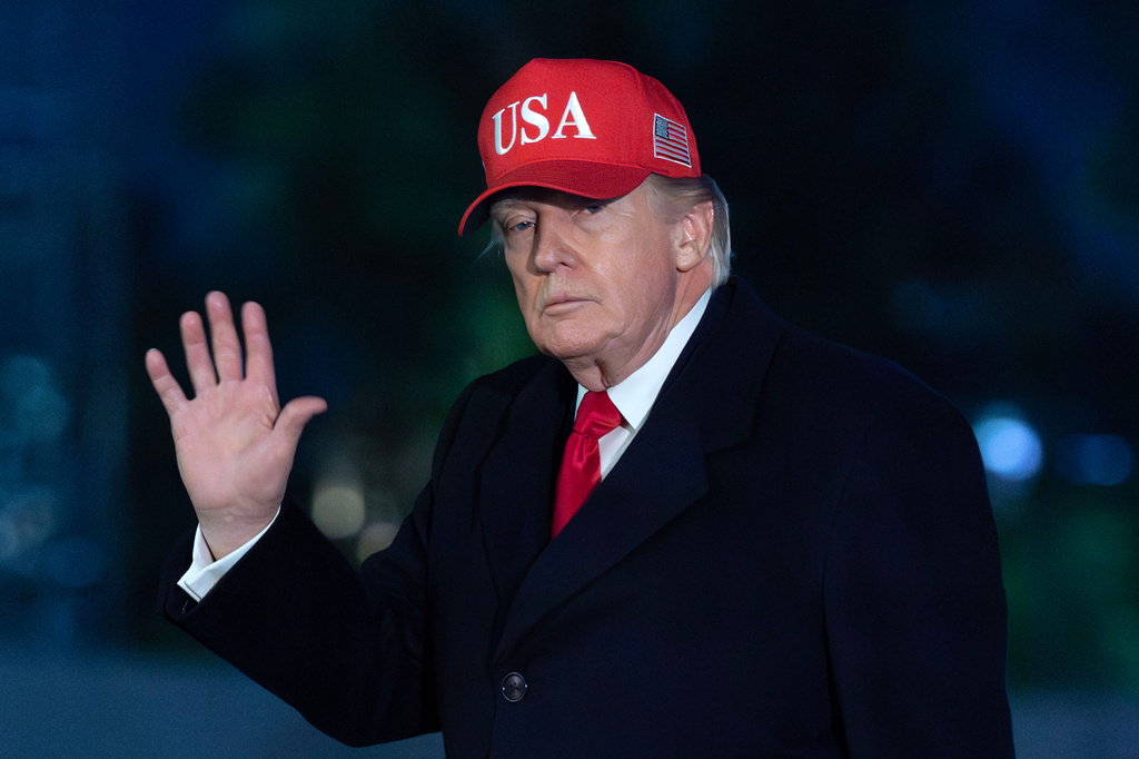 Trump has given govt jobs, judgeships to at least 10 former lawyers of ...