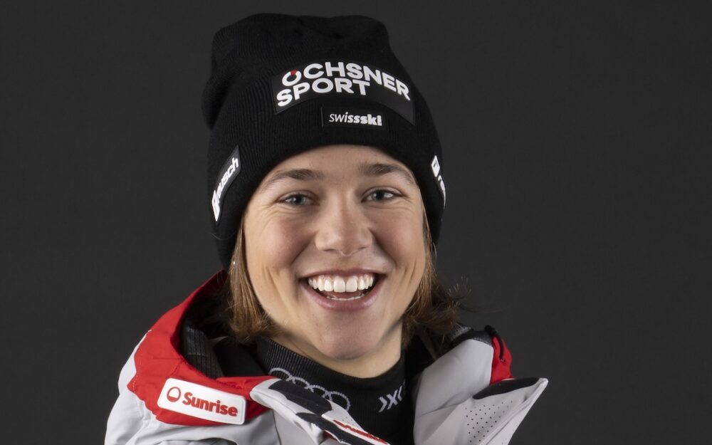 « Une immense fierté »: Marc Rochat range les skis après 15 ans de haut ...