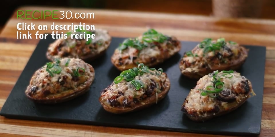 How to make fluffy Mediterranean baked potatoes