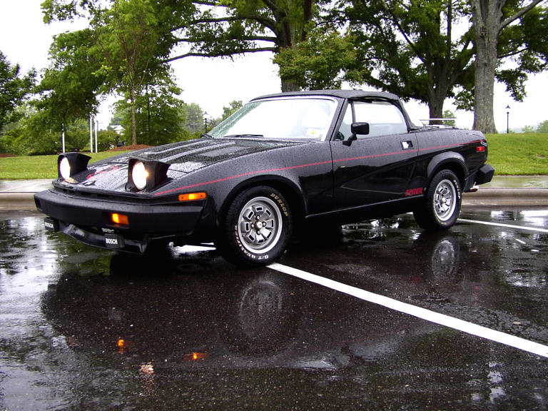 7 vintage cars we miss (and 7 we’re glad are dead)