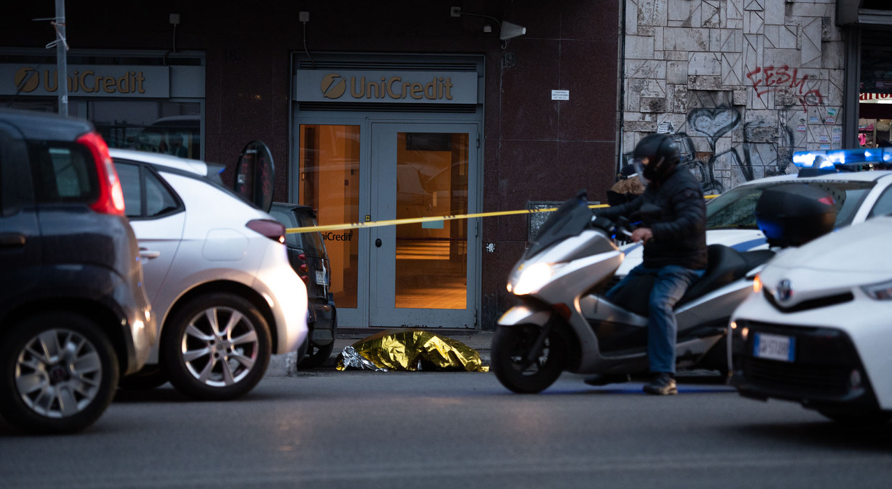 Ragazzo di 24 anni trovato morto in strada a Roma: «È precipitato dal ...