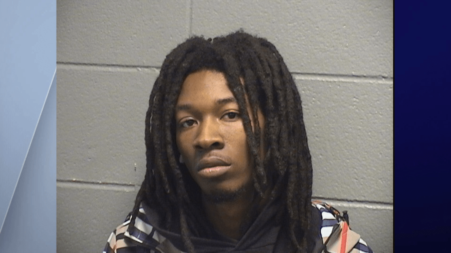 Man charged in West Side murder; prosecutors detail alleged apartment ...