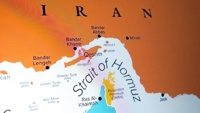 Trump orders blockade of Strait of Hormuz after Iran peace talks collapse
